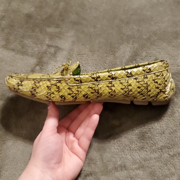 Prada Lime Green Snakeskin Almond Toe Loafers 37.5 - Picture 12 of 15